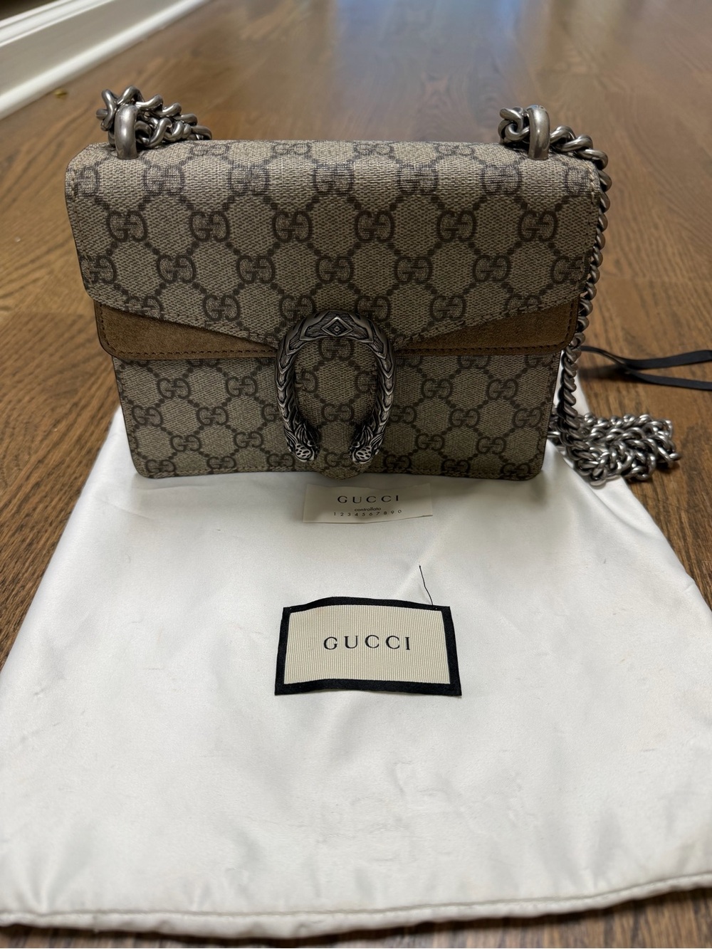Gucci GG Supreme Dionysus Crossbody Bag